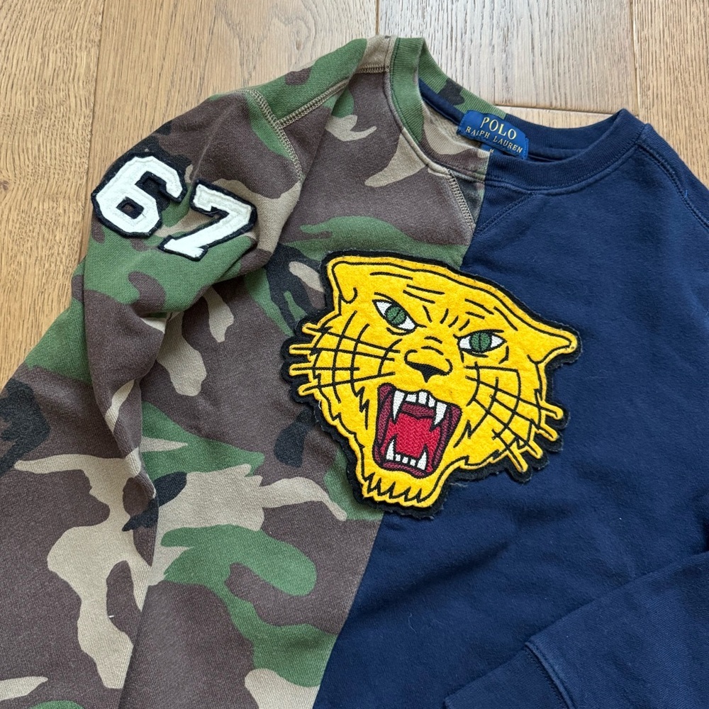 Polo Ralph Lauren Boys Crewneck Sweatshirt - Size M 10-12, Navy Blue, Camo - EUC - Picture 2 of 8